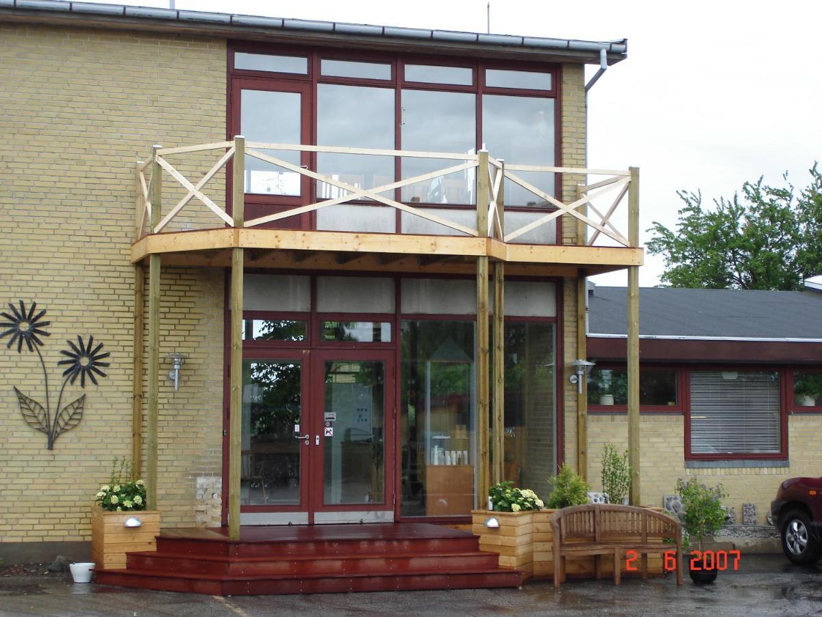 Nygammelso Bed & Breakfast Stege Exterior photo